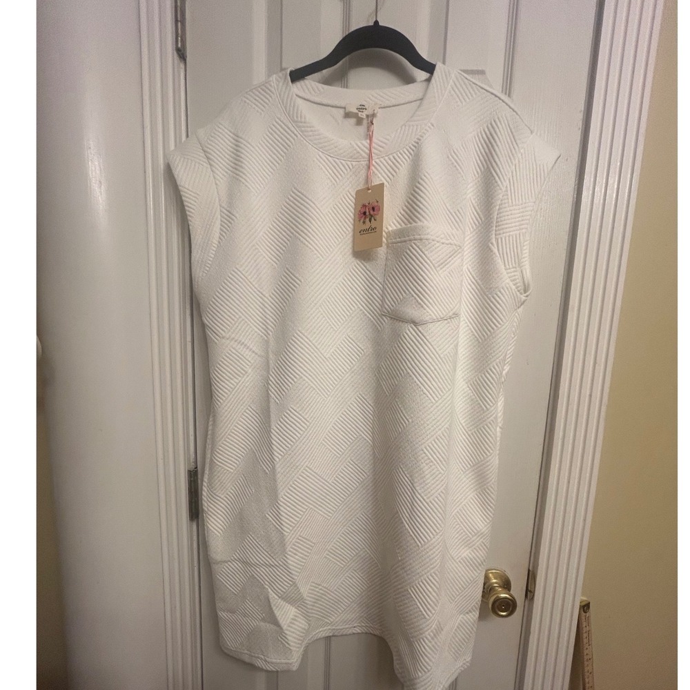 Entro White Textured Geometric Quilted Shift Dress Sleeveless Pocket XL D22390P